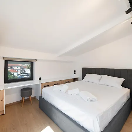 Mvm Concept & Maisonette